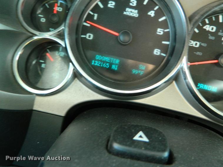 image for item DB1033 2012 Chevrolet Silverado 1500 Crew Cab pickup truck