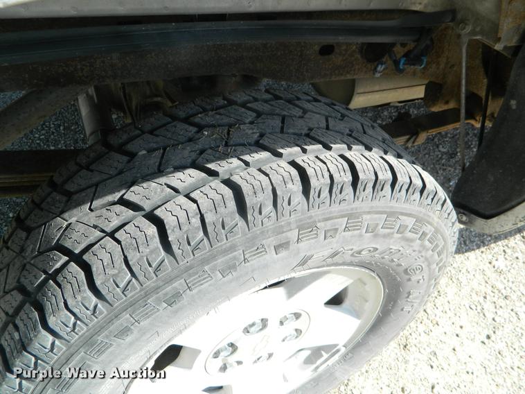 image for item DB1035 2005 Chevrolet Silverado 1500 Ext. Cab pickup truck