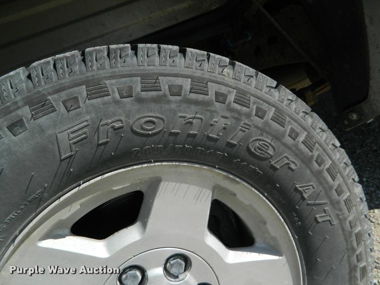 image for item DB1035 2005 Chevrolet Silverado 1500 Ext. Cab pickup truck