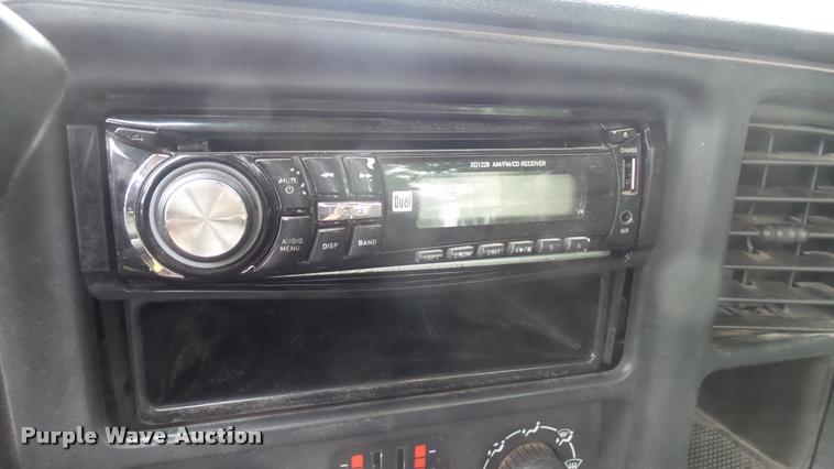 image for item DB3331 2006 Chevrolet Silverado 1500 pickup truck