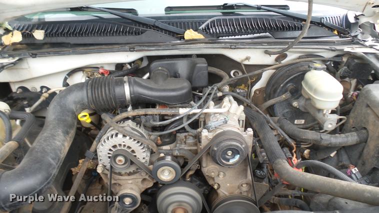 image for item DB3331 2006 Chevrolet Silverado 1500 pickup truck