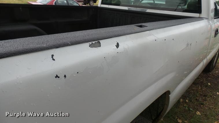 image for item DB3331 2006 Chevrolet Silverado 1500 pickup truck