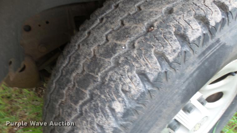 image for item DB3331 2006 Chevrolet Silverado 1500 pickup truck