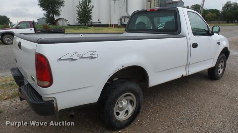 image for item DB3332 2004 Ford F150 pickup truck