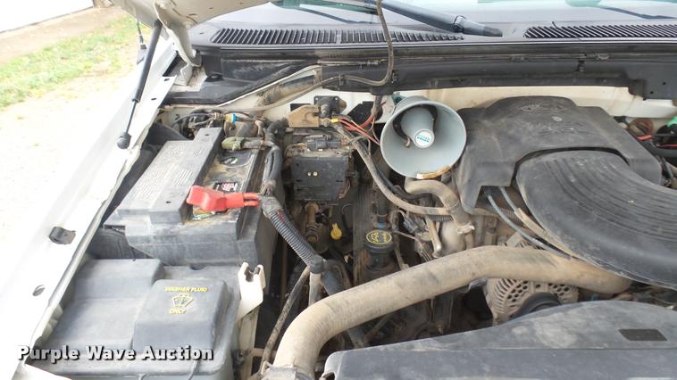 image for item DB3332 2004 Ford F150 pickup truck