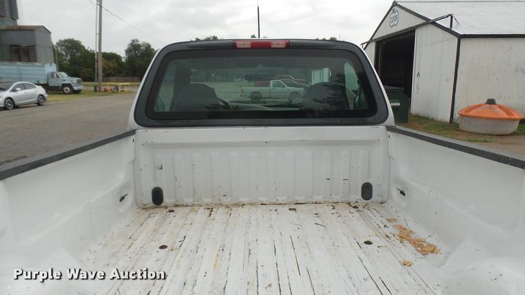 image for item DB3332 2004 Ford F150 pickup truck