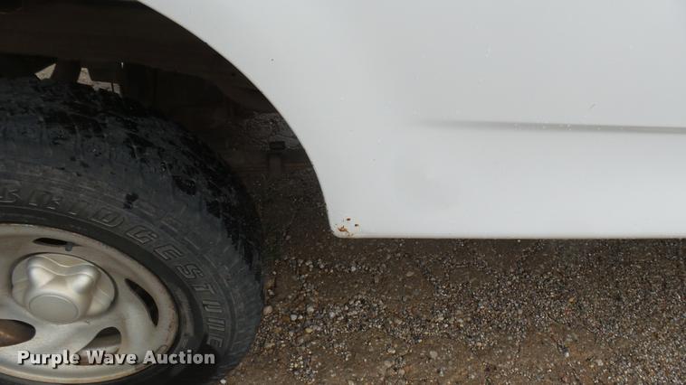 image for item DB3332 2004 Ford F150 pickup truck