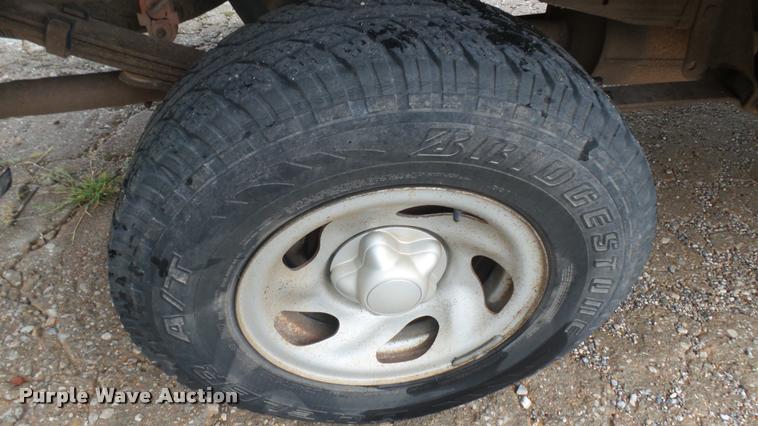 image for item DB3332 2004 Ford F150 pickup truck