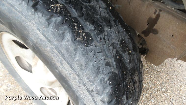 image for item DB3332 2004 Ford F150 pickup truck