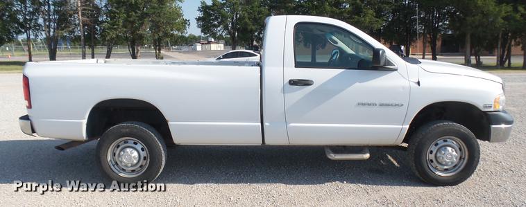 image for item DB3344 2004 Dodge Ram 2500 pickup truck