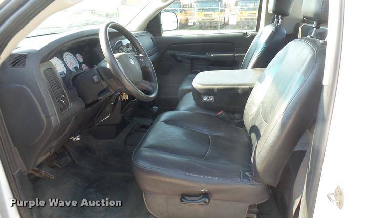 image for item DB3344 2004 Dodge Ram 2500 pickup truck