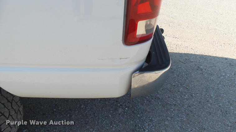 image for item DB3344 2004 Dodge Ram 2500 pickup truck