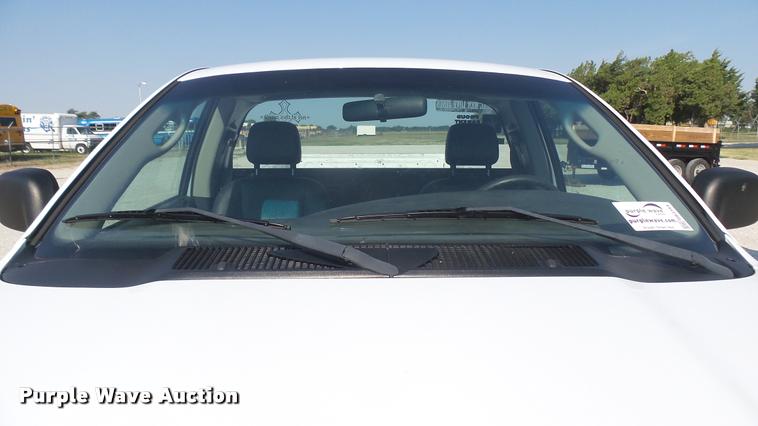 image for item DB3344 2004 Dodge Ram 2500 pickup truck