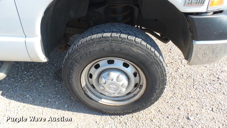 image for item DB3344 2004 Dodge Ram 2500 pickup truck