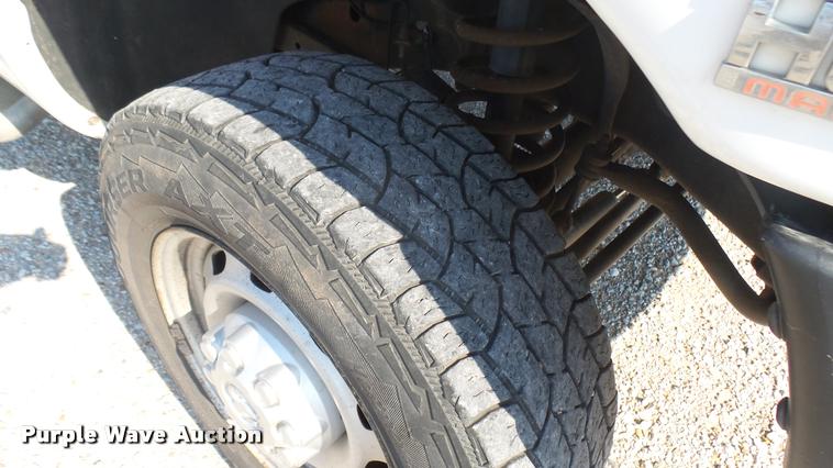 image for item DB3344 2004 Dodge Ram 2500 pickup truck