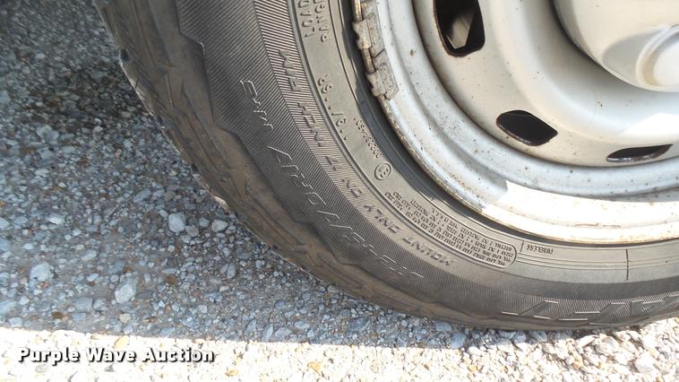 image for item DB3344 2004 Dodge Ram 2500 pickup truck