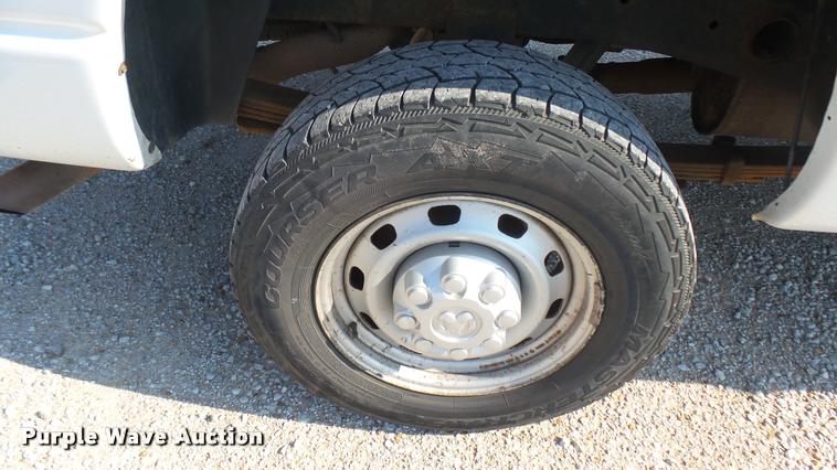 image for item DB3344 2004 Dodge Ram 2500 pickup truck