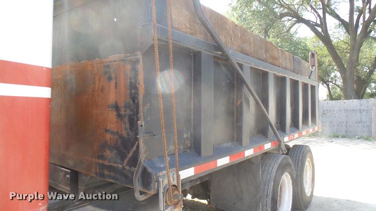 image for item DB3349 1983 Kenworth W900 dump truck