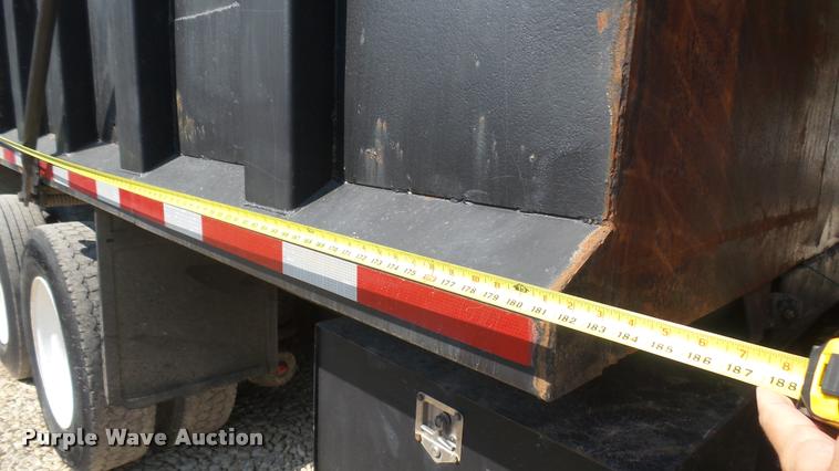 image for item DB3349 1983 Kenworth W900 dump truck