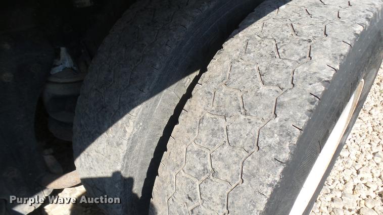 image for item DB3349 1983 Kenworth W900 dump truck