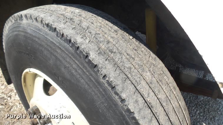 image for item DB3349 1983 Kenworth W900 dump truck