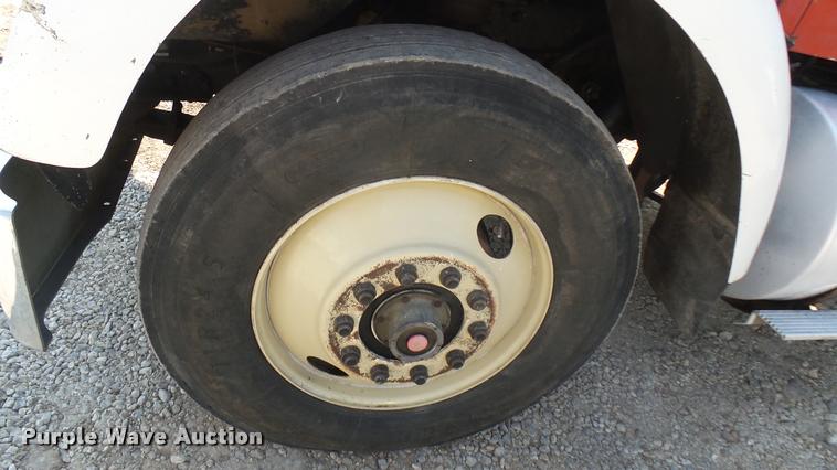 image for item DB3349 1983 Kenworth W900 dump truck