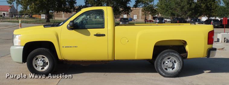 image for item DB4053 2007 Chevrolet Silverado 2500HD pickup truck