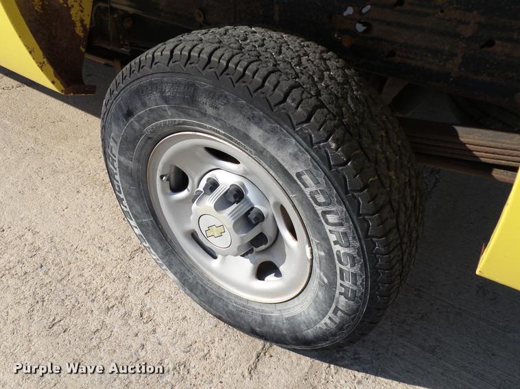 image for item DB4053 2007 Chevrolet Silverado 2500HD pickup truck