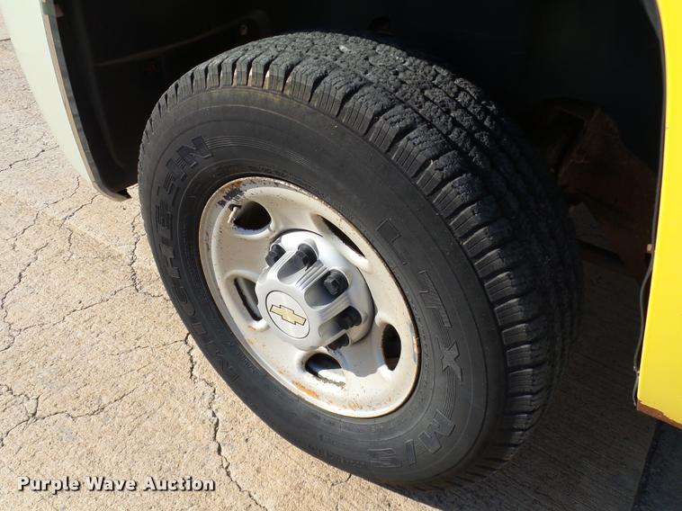 image for item DB4053 2007 Chevrolet Silverado 2500HD pickup truck