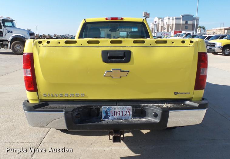 image for item DB4055 2010 Chevrolet Silverado 2500HD pickup truck