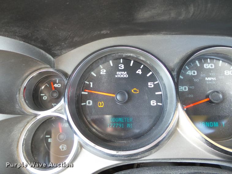 image for item DB4055 2010 Chevrolet Silverado 2500HD pickup truck