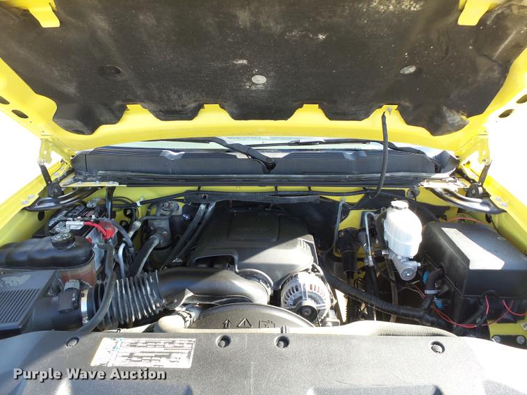 image for item DB4055 2010 Chevrolet Silverado 2500HD pickup truck