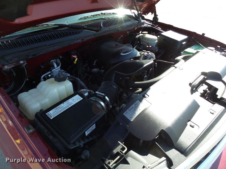 image for item DB4056 2006 Chevrolet Silverado 1500 Crew Cab pickup truck