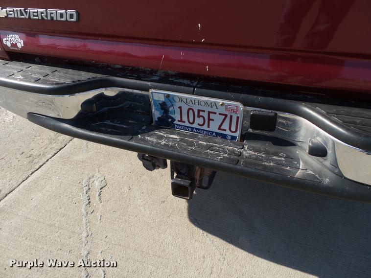 image for item DB4056 2006 Chevrolet Silverado 1500 Crew Cab pickup truck