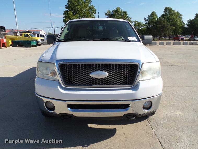 image for item DB4057 2006 Ford F150 Lariat SuperCrew pickup truck