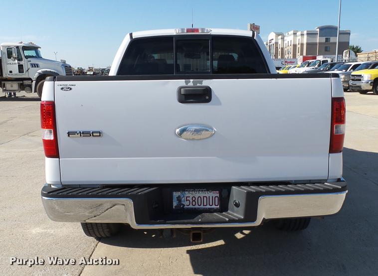 image for item DB4057 2006 Ford F150 Lariat SuperCrew pickup truck