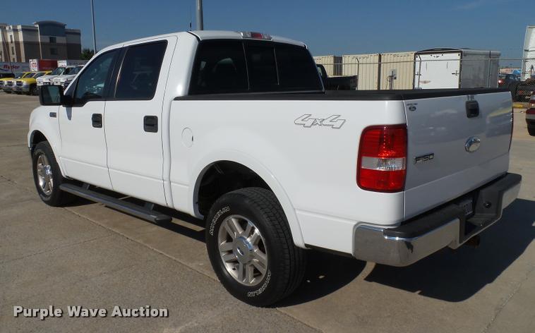 image for item DB4057 2006 Ford F150 Lariat SuperCrew pickup truck