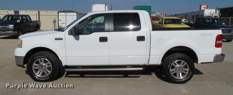 image for item DB4057 2006 Ford F150 Lariat SuperCrew pickup truck