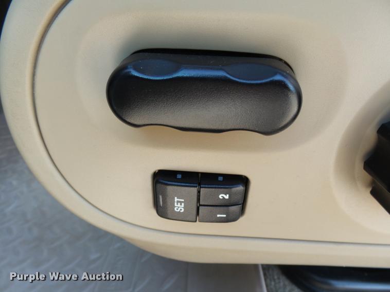 image for item DB4057 2006 Ford F150 Lariat SuperCrew pickup truck