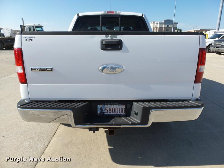 image for item DB4057 2006 Ford F150 Lariat SuperCrew pickup truck