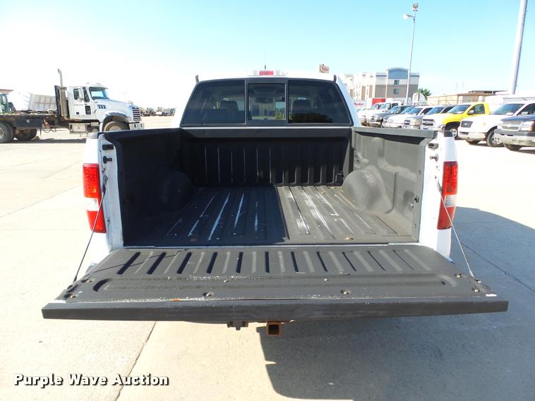 image for item DB4057 2006 Ford F150 Lariat SuperCrew pickup truck