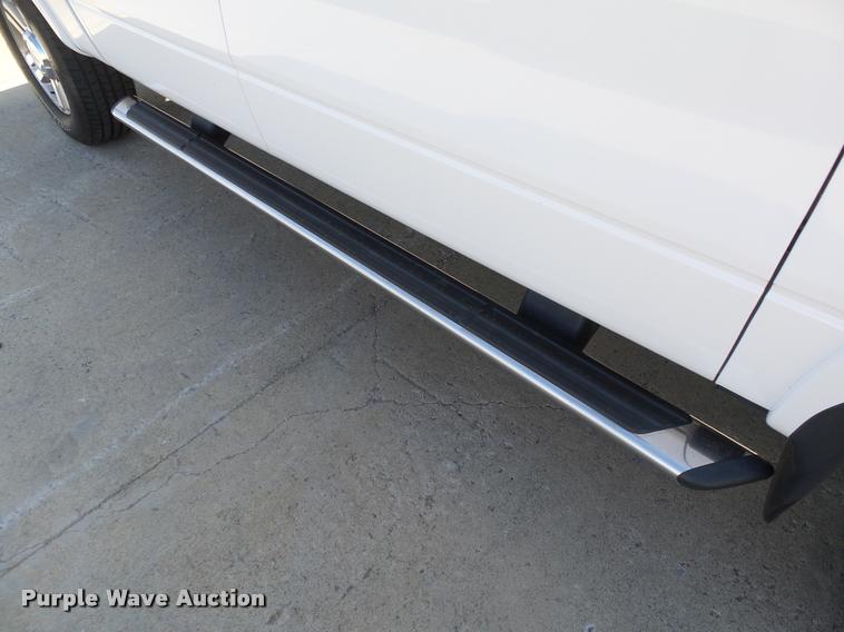 image for item DB4057 2006 Ford F150 Lariat SuperCrew pickup truck