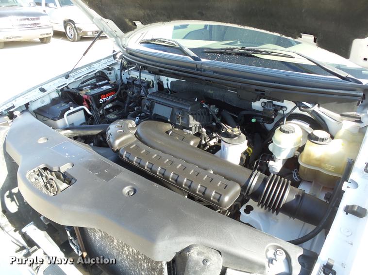 image for item DB4060 2004 Ford F150 XLT SuperCrew pickup truck