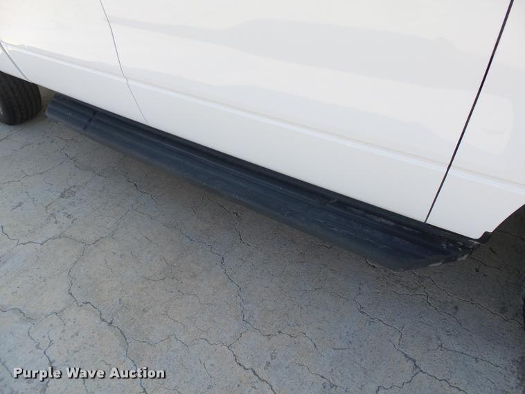 image for item DB4060 2004 Ford F150 XLT SuperCrew pickup truck