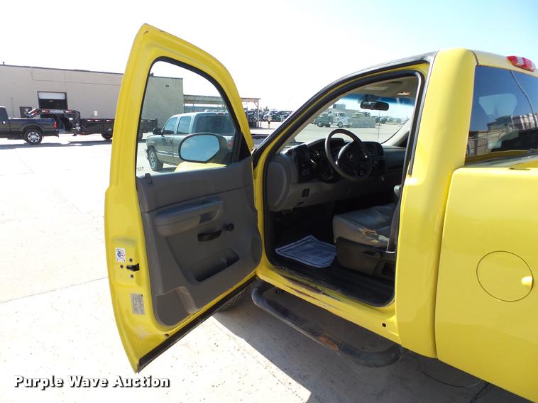 image for item DB4061 2009 Chevrolet Silverado 2500HD pickup truck