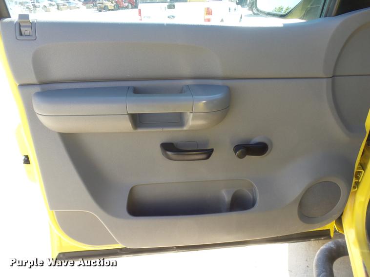 image for item DB4061 2009 Chevrolet Silverado 2500HD pickup truck