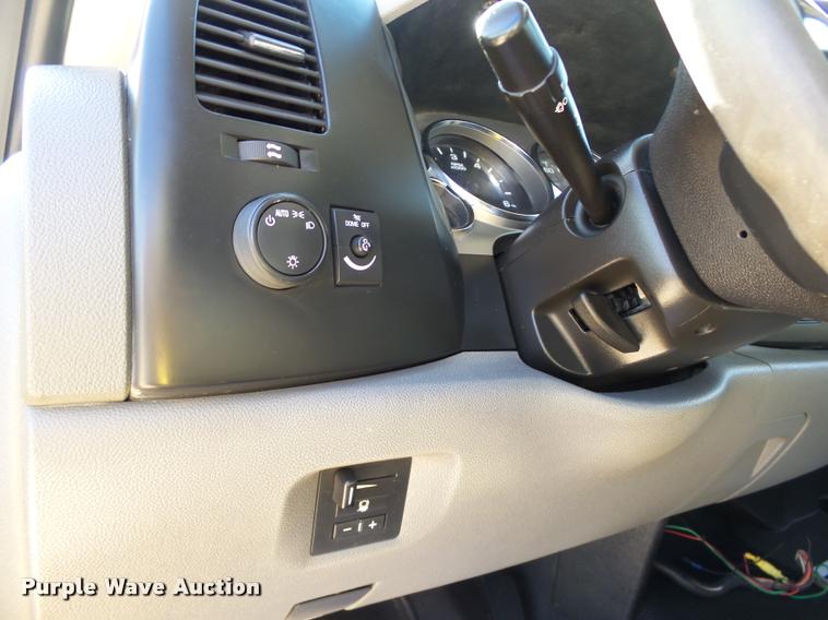 image for item DB4061 2009 Chevrolet Silverado 2500HD pickup truck