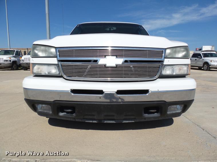 image for item DB4063 2006 Chevrolet Silverado 1500 LT Crew Cab pickup truck