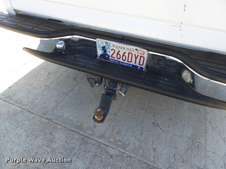 image for item DB4063 2006 Chevrolet Silverado 1500 LT Crew Cab pickup truck