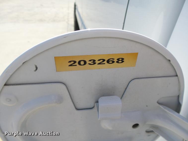 image for item DB4063 2006 Chevrolet Silverado 1500 LT Crew Cab pickup truck